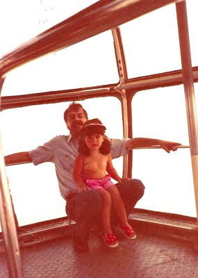 Orestes e Vera no bondinho do Pão de Açucar.